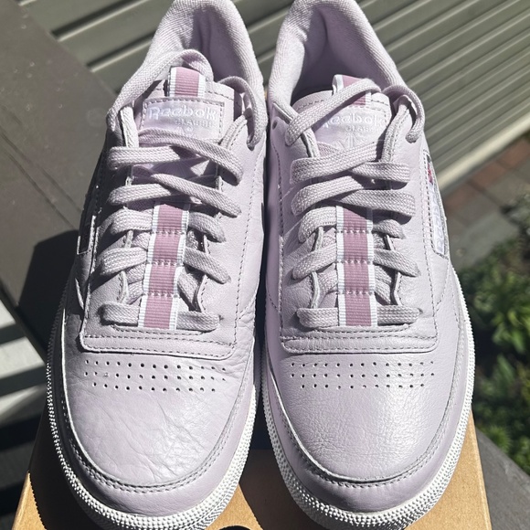 Women’s Club C 85 lilac reebok sneakers - Picture 4 of 5